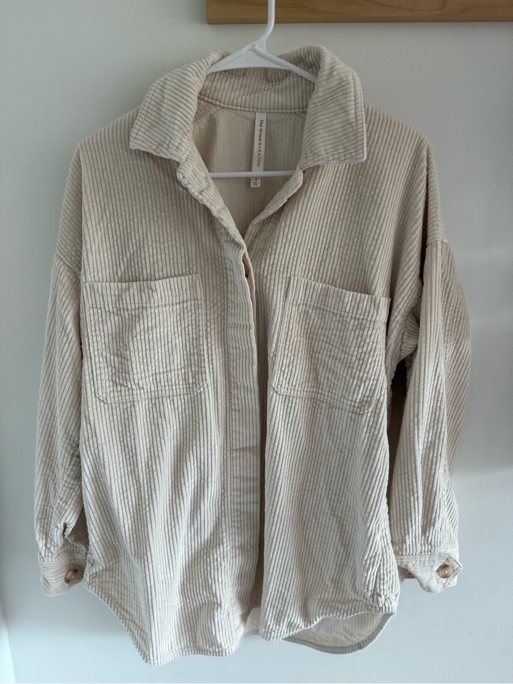 Aritzia the Group by Babaton Small Graydon Shirt Corduroy Beige